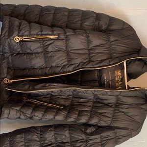 Michael kors puffer jacket